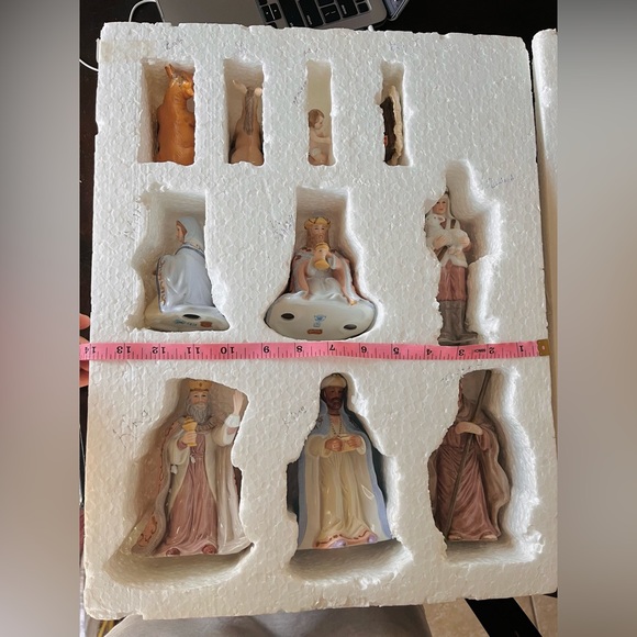 ▪️ Lefton 1992 Porcelain Nativity Scene – 10-Piece Vintage Christmas Set - Picture 14 of 16